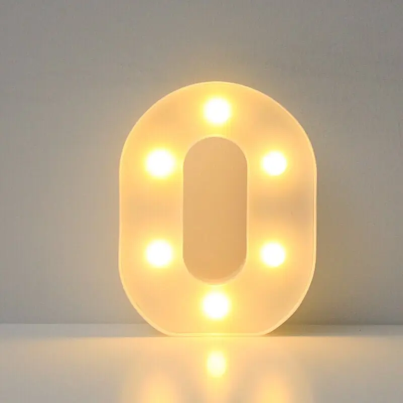 1kpl LED Valo, Kirjain/Numero/Sydänvalo, Juhlakoristeisiin, P Ajankohtainen