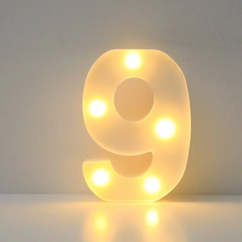 Alennettu Hinta 1kpl LED Valo, Kirjain/Numero/Sydänvalo, Juhlakoristeisiin, 9