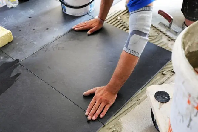 Atlas Erittäin elastinen laattakiinnitys C2TE S1 5kg Rajoitettu Tarjous