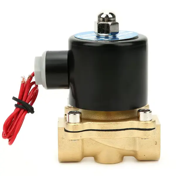 12V messinkinen magneettiventtiili normaalisti suljettu G1/2 BSPP-sisäkierre, 1/2 " sisäliitäntä, 12 voltin sähköinen vesi-, kaasu- ja ilmansäätöve... Eniten Myyty