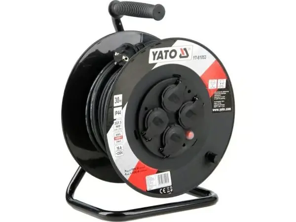Yato YT-81053, Musta, Polyvinyylikloridi (PVC), 4 AC-pistorasia(a), Tyyppi E, Tyyppi E, Suora Suosittu