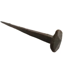 Käsin taottu naula, kokonaispituus n. 60mm Viikonlopputarjous